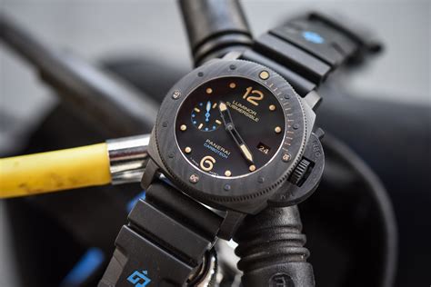 panerai carbotech 47mm